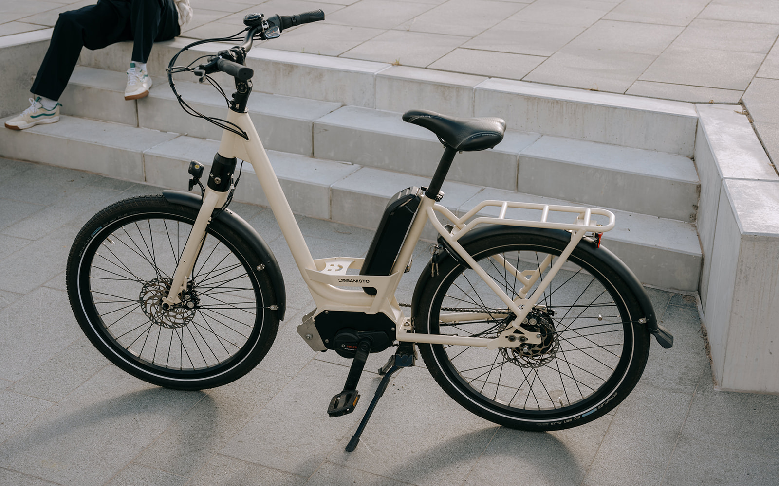 821d715d-8fba-494d-8de4-f2a186655973